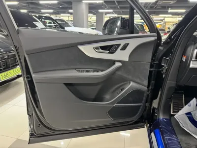 Audi Q7 2026, 12 км, за 72863.33 USD