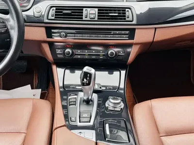 BMW 5 Series 2016, 114000 км, за 11827.43 USD - фото 9