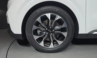 Kia Canival 2023, 52098 км, за 21202.57 USD