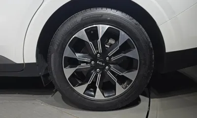 Kia Canival 2023, 52098 км, за 21202.57 USD - фото 21
