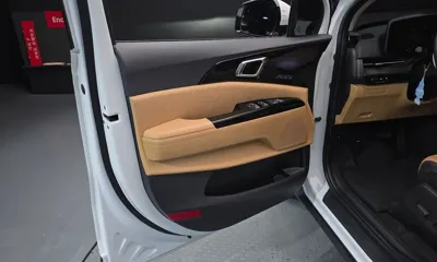 Kia Canival 2023, 52098 км, за 21202.57 USD - фото 24