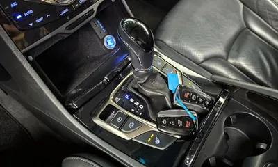 Hyundai Grandeur 2011, 79406 км, за 3216.49 USD - фото 9