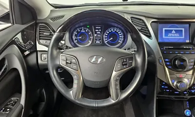 Hyundai Grandeur 2011, 79406 км, за 3216.49 USD - фото 13