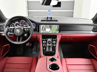 Porsche Panamera 2023, 22700 км, за 109679.54 USD - фото 7