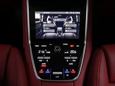 Porsche Panamera 2023, 22700 км, за 109679.54 USD - фото 16