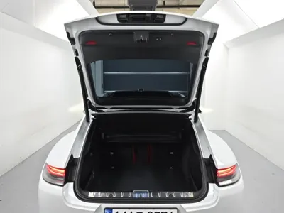 Porsche Panamera 2023, 22700 км, за 109679.54 USD - фото 20