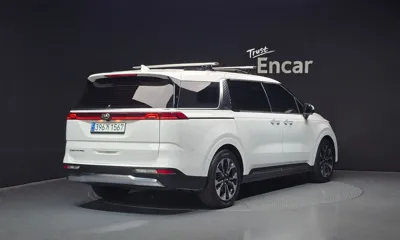 Kia Canival 2021, 95488 км, за 16574.59 USD