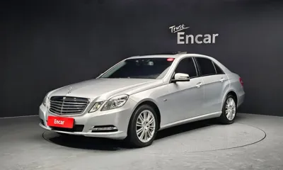 Mercedes-Benz E-Class · 2011 год