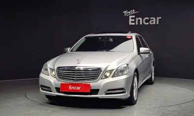 Mercedes-Benz E-Class 2011, 140246 км, за 4096.46 USD