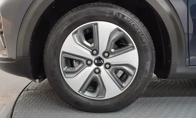 Kia Niro 2020, 100332 км, за 8484.61 USD