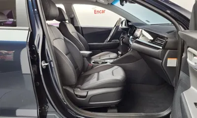 Kia Niro 2020, 100332 км, за 8484.61 USD - фото 11
