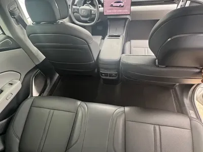 Zeekr 007 2024, 20000 км, за 18083.67 USD