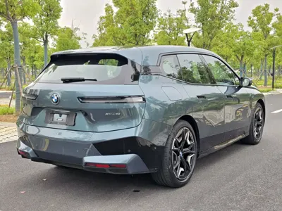 BMW iX 2022, 63000 км, за 28369.08 USD