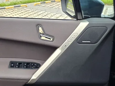 BMW iX 2022, 63000 км, за 28449.4 USD - фото 22