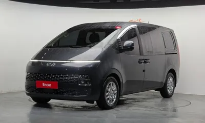 Hyundai Staria · 2022 год