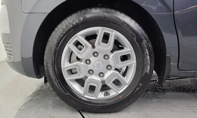 Hyundai Staria 2022, 94013 км, за 12703.59 USD