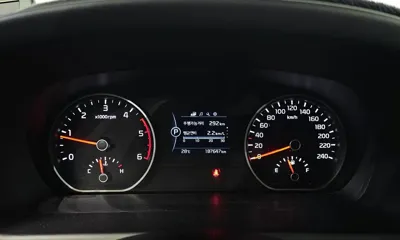 Kia Mohave 2017, 187647 км, за 7748.91 USD - фото 8