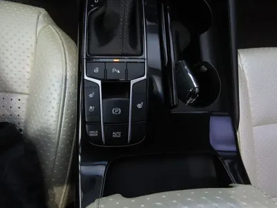 Kia K7 2016, 122159 км, за 6897 USD - фото 9