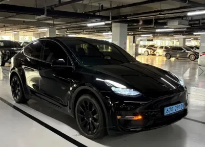 Tesla Model Y 2023, 43351 км, за 31442.83 USD
