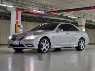 Mercedes-Benz S-Class · 2011 год