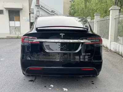 Tesla Model X 2019, 75000 км, за 37962.77 USD