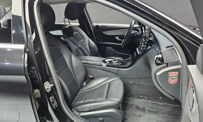 Mercedes-Benz C-Class 2017, 100963 км, за 10083.28 USD - фото 11