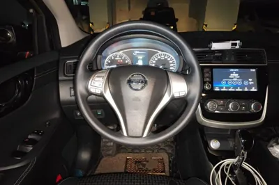 Nissan Tiida 2016, 40700 км, за 6443 USD - фото 10