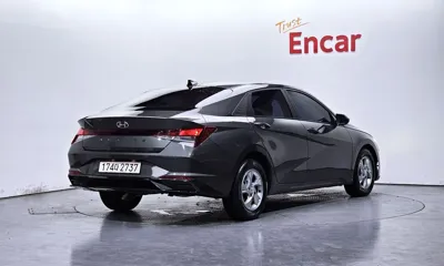 Hyundai Avante 2021, 122707 км, за 9706.86 USD - фото 2