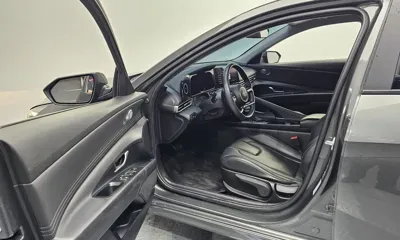 Hyundai Avante 2021, 122707 км, за 9706.86 USD - фото 10