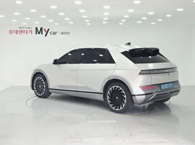 Hyundai Ioniq5 2022, 81796 км, за 14275.49 USD