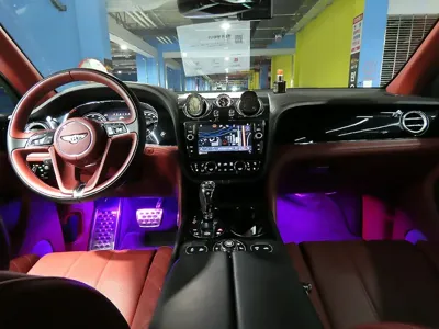 Bentley Bentayga 2018, 86400 км, за 68054.17 USD