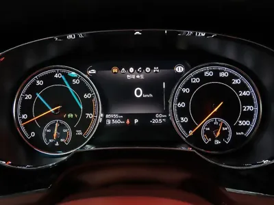 Bentley Bentayga 2018, 86400 км, за 68054.17 USD - фото 10