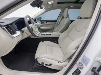 Volvo XC60 2026, 960 км, за 41279.32 USD - фото 9