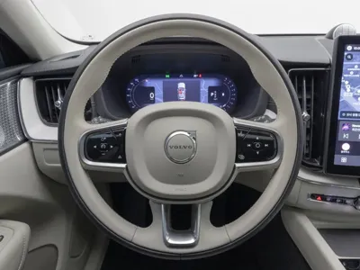 Volvo XC60 2026, 960 км, за 41279.32 USD - фото 11