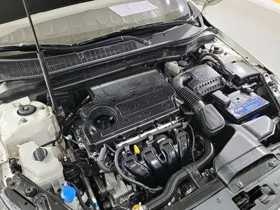 Kia K5 2012, 119776 км, за 3610.35 USD - фото 20