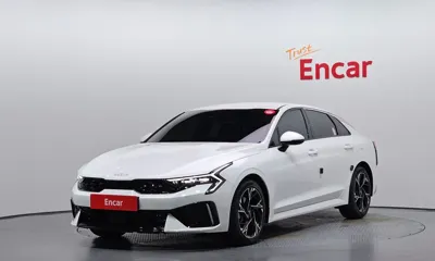 Kia K5 · 2025 год