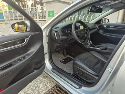 Hyundai Grandeur 2019, 226498 км, за 6446.57 USD - фото 9