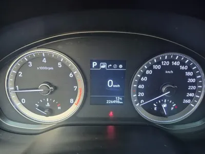 Hyundai Grandeur 2019, 226498 км, за 6446.57 USD - фото 12
