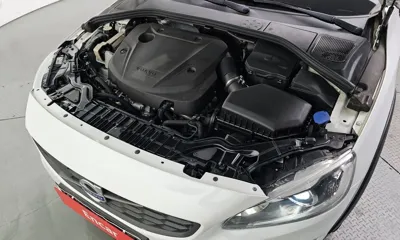 Volvo V60 2017, 93457 км, за 8602.64 USD - фото 6
