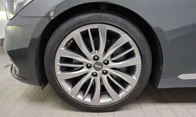 Genesis G80 2018, 153955 км, за 12348.92 USD