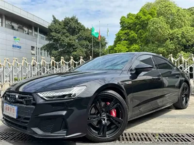Audi A7L · 2023 год