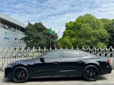 Audi A7L 2023, 36600 км, за 38109.91 USD
