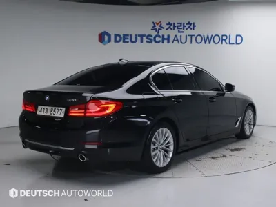 BMW 5-Series 2019, 81197 км, за 16836.76 USD