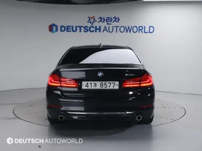 BMW 5-Series 2019, 81197 км, за 16836.76 USD