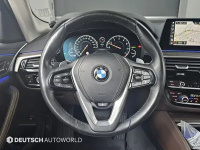 BMW 5-Series 2019, 81197 км, за 16836.76 USD - фото 13