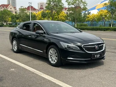 Buick LaCrosse 2019, 120000 км, за 11652.21 USD