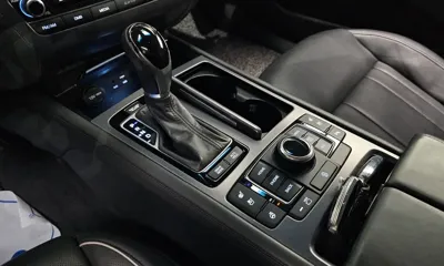 Hyundai Genesis 2016, 140890 км, за 8867.57 USD - фото 9