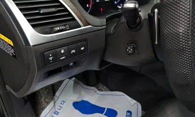 Hyundai Genesis 2016, 140890 км, за 8867.57 USD - фото 13