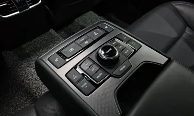 Hyundai Genesis 2016, 140890 км, за 8867.57 USD - фото 18