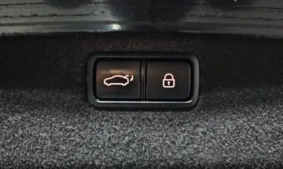 Hyundai Genesis 2016, 140890 км, за 8867.57 USD - фото 20